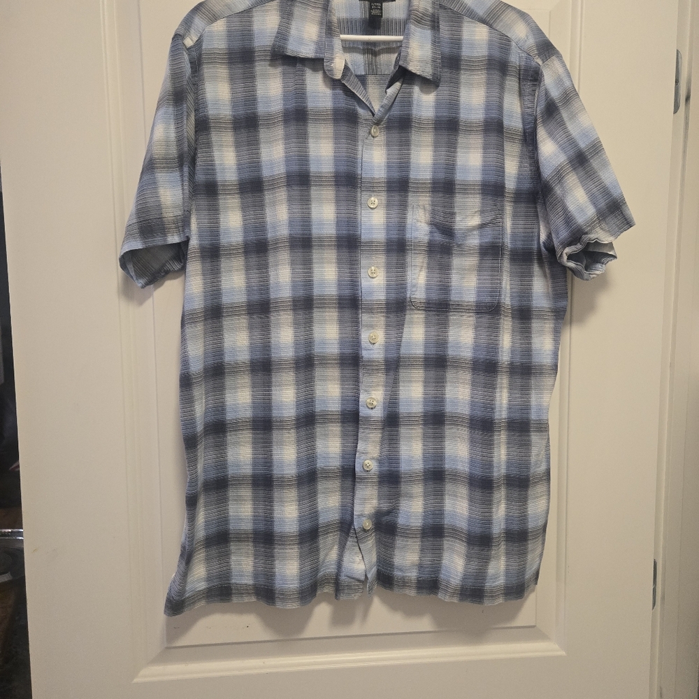 Men's short sleeve shirt